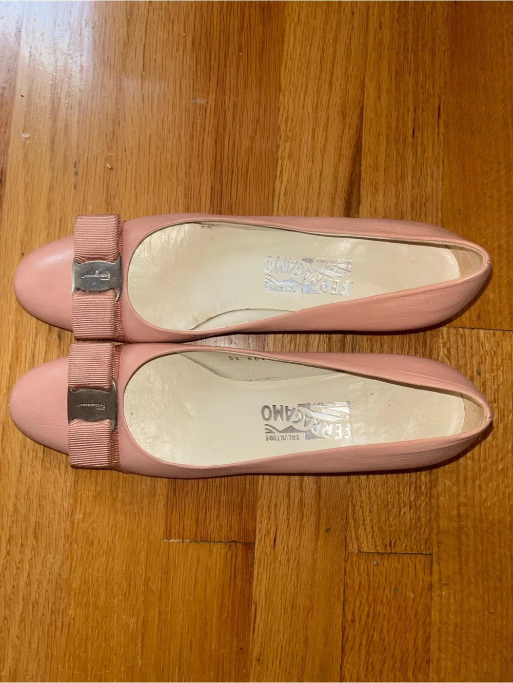 Salvatore Ferragamo Pink Vara Bow Flats